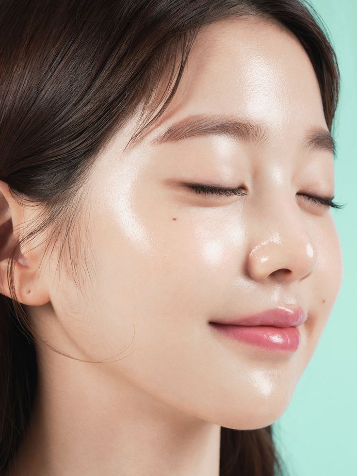 Acide azélaïque + rétinol : le combo clear skin dont tout le monde parle sur TikTok ⭐